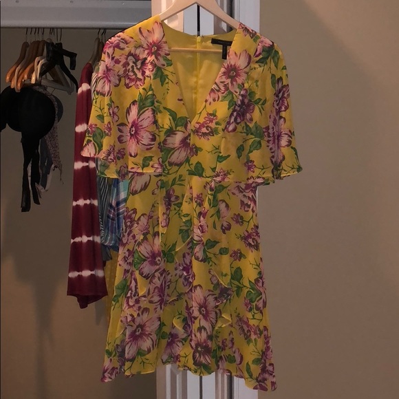 Dress - Picture 1 of 3